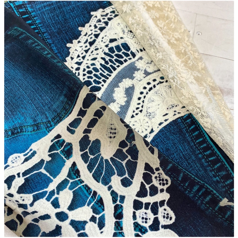 Antique Therapy Floats on Flares Comfort Pants - Picture 6 of 16